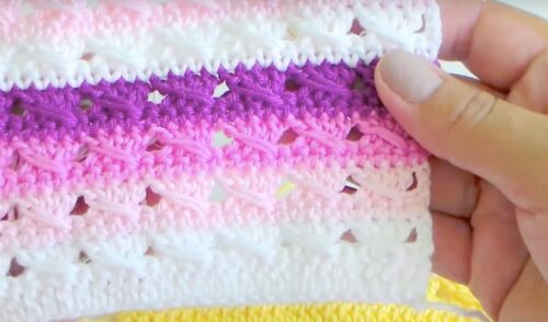 Read this article: Punto Raso: Tutorial para Principiantes en Crochet