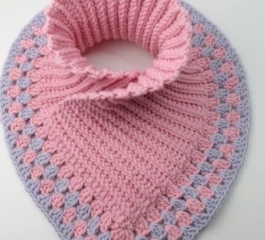 Crochet Pattern For a Cowl Neck